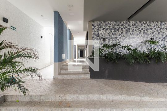 Entrada de apartamento à venda com 2 quartos, 51m² em Parque Cruzeiro do Sul, São Paulo