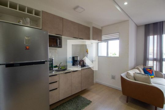 Área de Serviço de apartamento para alugar com 1 quarto, 28m² em Jardim Betania, Sorocaba