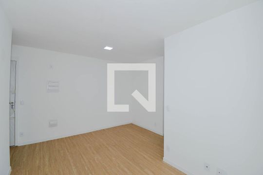 Sala de apartamento para alugar com 2 quartos, 56m² em Vila Rosalia, Guarulhos