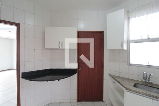 Cozinha de apartamento para alugar com 4 quartos, 132m² em Castelo, Belo Horizonte
