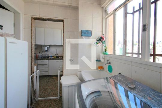Área de Serviço de apartamento à venda com 4 quartos, 130m² em Grajaú, Belo Horizonte