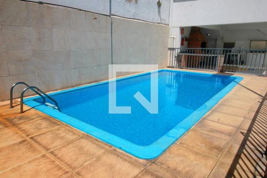 Área comum - Piscina de apartamento à venda com 4 quartos, 130m² em Grajaú, Belo Horizonte