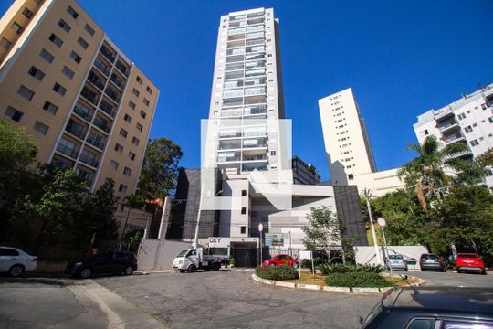 Fachada de apartamento para alugar com 2 quartos, 70m² em Alto da Lapa, São Paulo