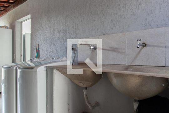 Área de Serviço de casa à venda com 3 quartos, 360m² em Jardim Guanabara, Belo Horizonte
