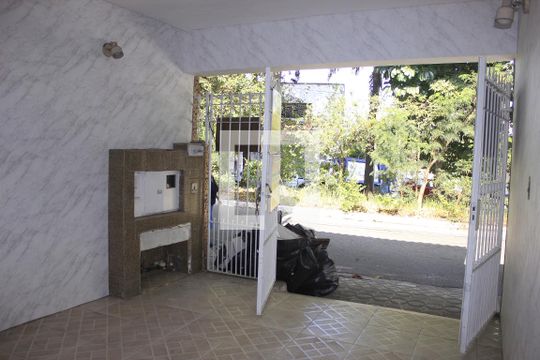 Garagem de casa para alugar com 4 quartos, 172m² em Vila Ristori, Guarulhos