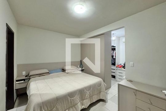 Suíte de casa de condomínio à venda com 3 quartos, 140m² em Vargem Grande, Rio de Janeiro