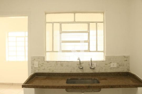 Cozinha de casa à venda com 2 quartos, 500m² em Barra Funda, São Paulo