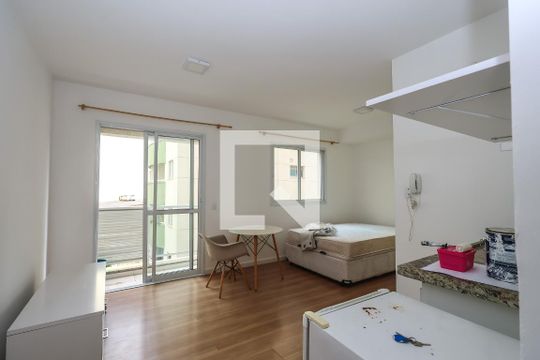 Kitnet/Studio à venda com 1 quarto, 28m² em Aclimação, São Paulo