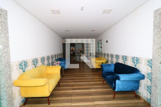 Hall de entrada de apartamento para alugar com 1 quarto, 68m² em Vila Caiçara, Praia Grande