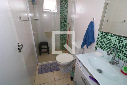 Banheiro de apartamento para alugar com 1 quarto, 68m² em Vila Caiçara, Praia Grande