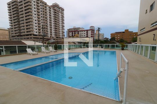 Área comum - Piscina de apartamento para alugar com 1 quarto, 68m² em Vila Caiçara, Praia Grande