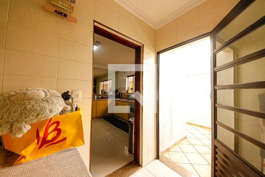 Área de Serviço de casa à venda com 4 quartos, 320m² em Vila Alpina, São Paulo