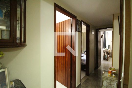 Sala - Corredor de casa à venda com 3 quartos, 113m² em Freguesia (jacarepaguá), Rio de Janeiro