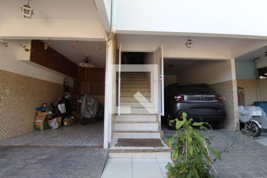 Entrada de casa à venda com 3 quartos, 113m² em Freguesia (jacarepaguá), Rio de Janeiro