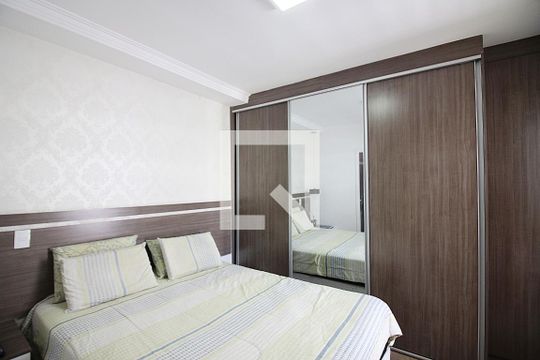 Suíte de apartamento à venda com 3 quartos, 80m² em Rudge Ramos, São Bernardo do Campo