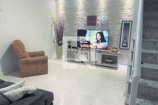 Casa à venda com 6 quartos, 300m² em Vila Ré, São Paulo