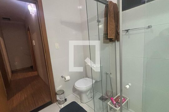 Banheiro 1 de casa à venda com 3 quartos, 250m² em Ana Lúcia, Belo Horizonte