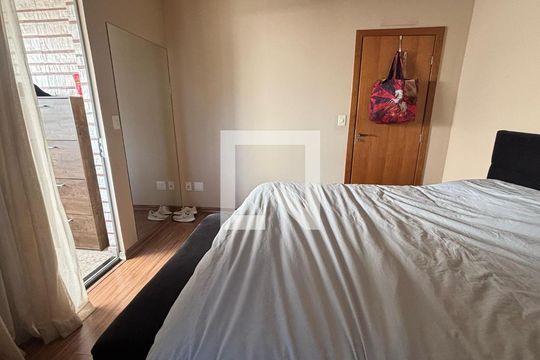 Quarto 1 de casa à venda com 3 quartos, 250m² em Ana Lúcia, Belo Horizonte