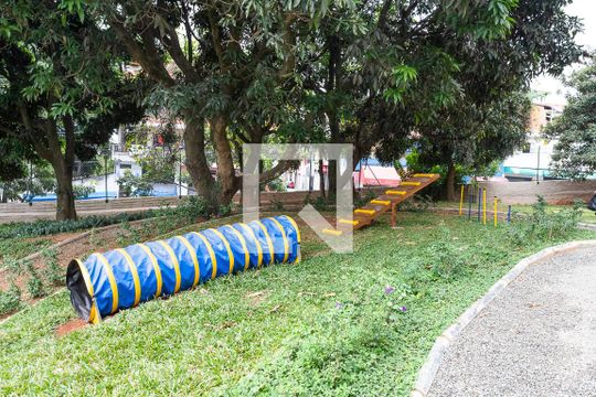 Área comum de apartamento para alugar com 2 quartos, 43m² em Piraporinha, Diadema