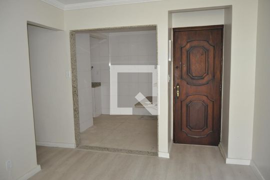 Sala de apartamento à venda com 2 quartos, 75m² em Engenho Novo, Rio de Janeiro