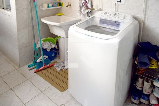 Área de Serviço de apartamento à venda com 3 quartos, 110m² em Pinheiros, São Paulo