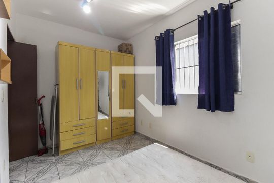 Quarto 1 de casa à venda com 2 quartos, 70m² em Cidade Líder, São Paulo