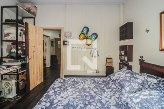 Quarto 1 de casa para alugar com 2 quartos, 242m² em Navegantes, Porto Alegre