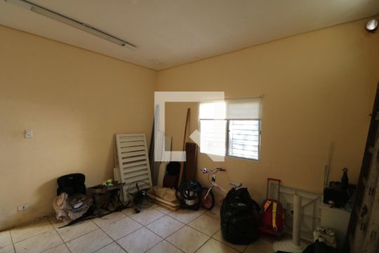 Quarto de casa à venda com 3 quartos, 341m² em Vila Antonieta, São Paulo