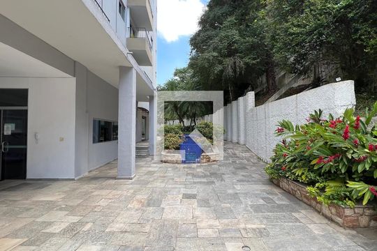 Área comum de apartamento para alugar com 2 quartos, 57m² em Vila Madalena, São Paulo