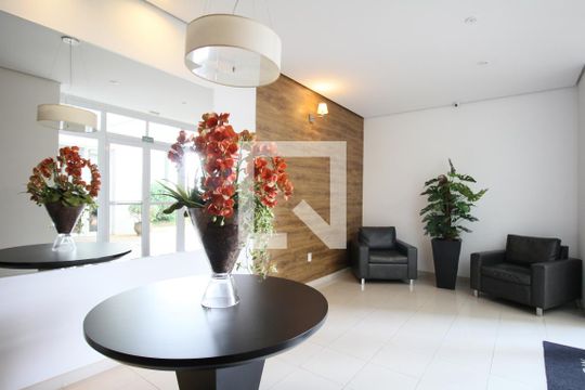 Hall de entrada de apartamento para alugar com 2 quartos, 86m² em Jardim Lar Sao Paulo, São Paulo