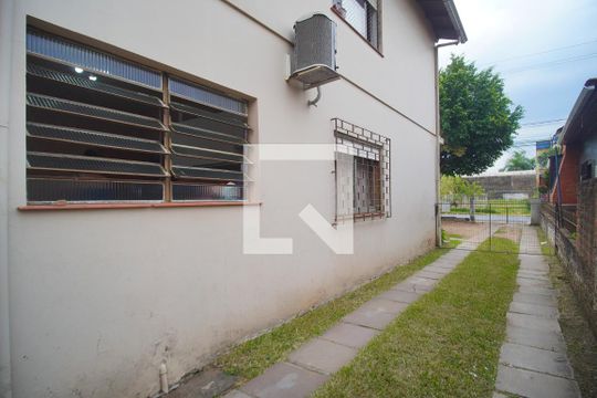 Entrada de casa à venda com 3 quartos, 400m² em Liberdade, Novo Hamburgo