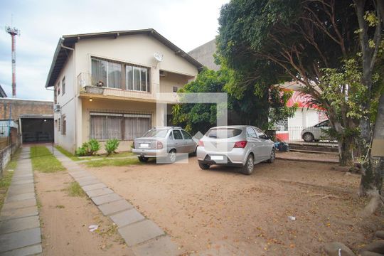 Quintal de casa à venda com 3 quartos, 400m² em Liberdade, Novo Hamburgo