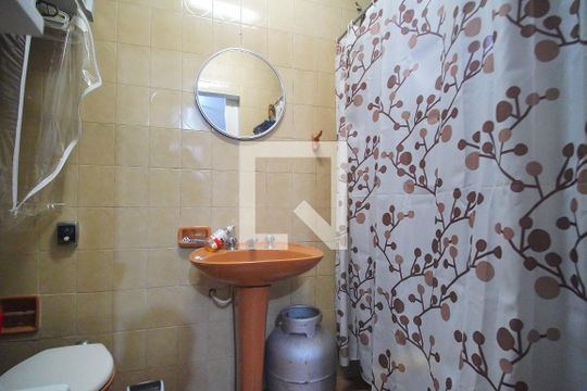 Banheiro da Suíte de casa à venda com 3 quartos, 400m² em Liberdade, Novo Hamburgo