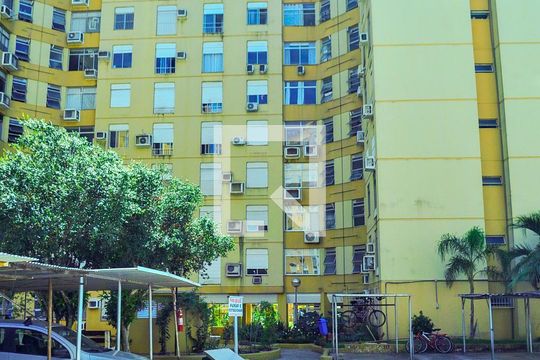 Área comum de apartamento à venda com 3 quartos, 93m² em Tristeza, Porto Alegre