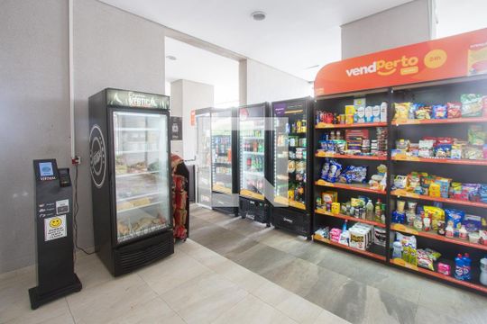 Mini Mercado de apartamento à venda com 1 quarto, 71m² em Santo Amaro, São Paulo