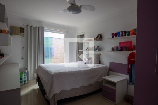 Suíte 1 de casa de condomínio à venda com 3 quartos, 150m² em Vargem Pequena, Rio de Janeiro