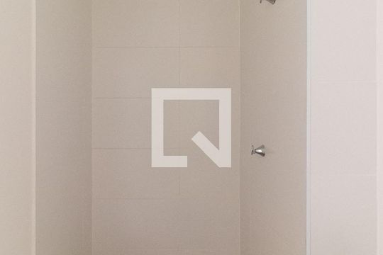 Banheiro da Suíte de apartamento à venda com 1 quarto, 27m² em Perdizes, São Paulo