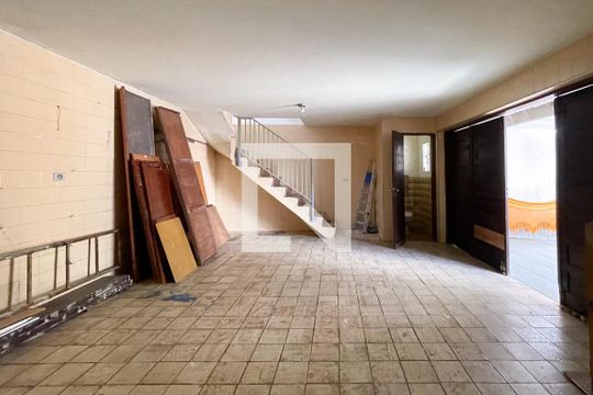 Garagem de casa à venda com 4 quartos, 220m² em Vila Dayse, São Bernardo do Campo