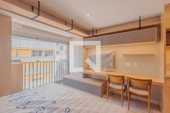 Studio de kitnet/studio para alugar com 1 quarto, 25m² em Sumarezinho, São Paulo