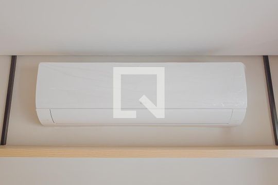 Studio de kitnet/studio para alugar com 1 quarto, 25m² em Sumarezinho, São Paulo