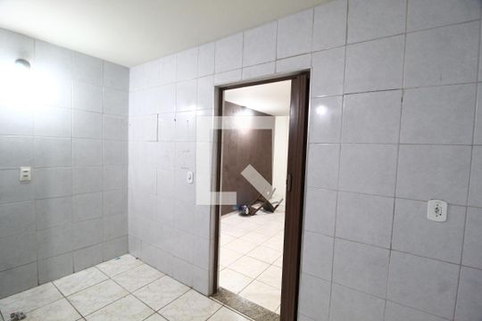 Cozinha de apartamento para alugar com 3 quartos, 67m² em Chácaras Tubalina E Quartel, Uberlândia