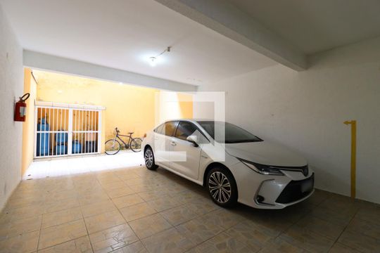 Garagem de apartamento à venda com 3 quartos, 152m² em Vila Curuçá, Santo André