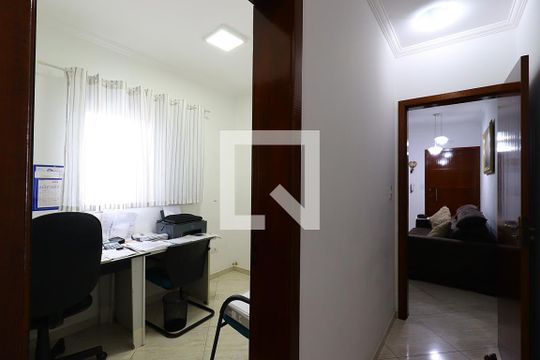 Corredor de apartamento à venda com 3 quartos, 152m² em Vila Curuçá, Santo André