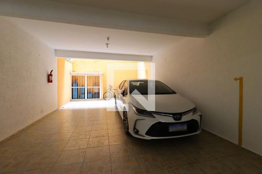 Garagem de apartamento à venda com 3 quartos, 152m² em Vila Curuçá, Santo André