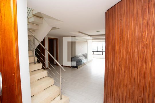 Sala de apartamento para alugar com 3 quartos, 400m² em Marechal Rondon, Canoas