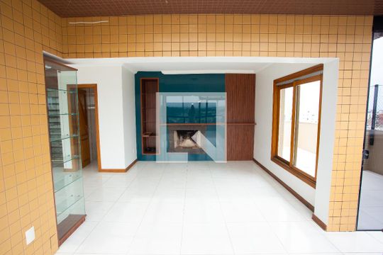 Sala de apartamento para alugar com 3 quartos, 400m² em Marechal Rondon, Canoas