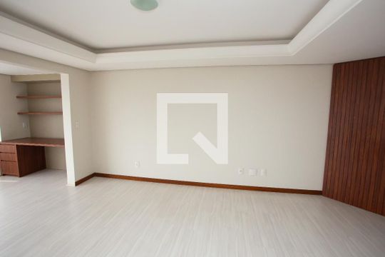 Sala de apartamento para alugar com 3 quartos, 400m² em Marechal Rondon, Canoas