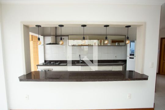 Cozinha de apartamento à venda com 3 quartos, 400m² em Marechal Rondon, Canoas
