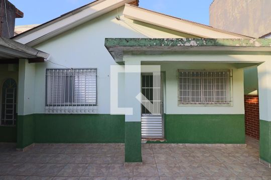 Fachada de casa à venda com 3 quartos, 100m² em Jardim Artur Alvim, São Paulo