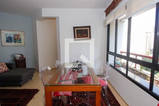 Sala de apartamento à venda com 1 quarto, 50m² em Morumbi, São Paulo